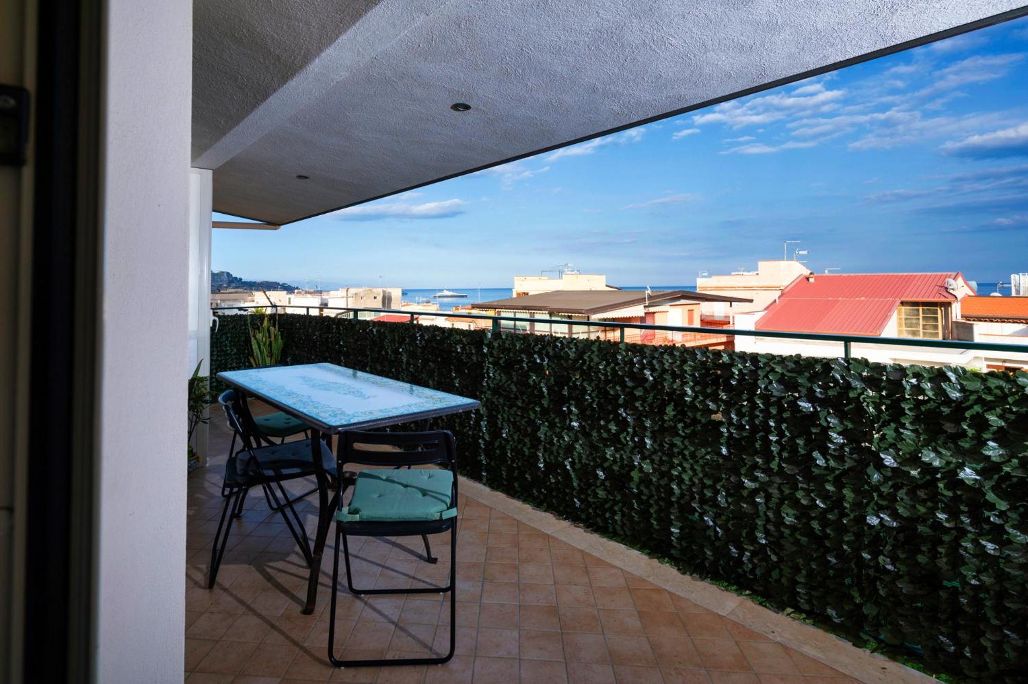 Atticus Apartment Giardini-Naxos Exterior foto
